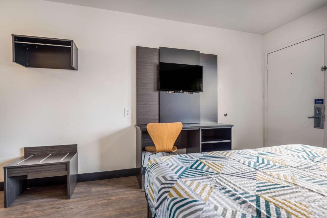 Motel 6-College Station, Tx - Bryan Zewnętrze zdjęcie
