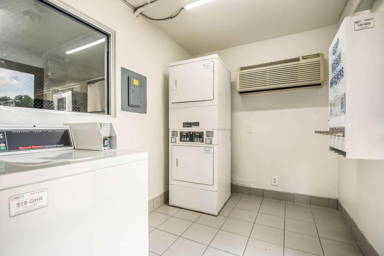 Motel 6-College Station, Tx - Bryan Zewnętrze zdjęcie
